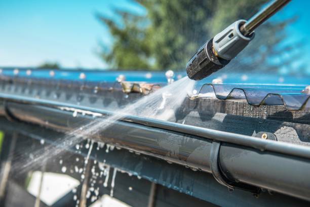 Best Roof Power Washing Services  in Waymart, PA